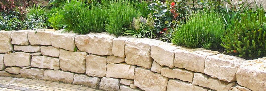 Hochbeet aus Stein selber bauen