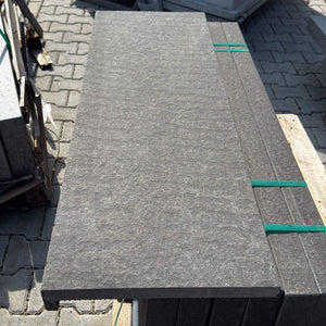 Winkelplatte aus Basalt Draufsicht