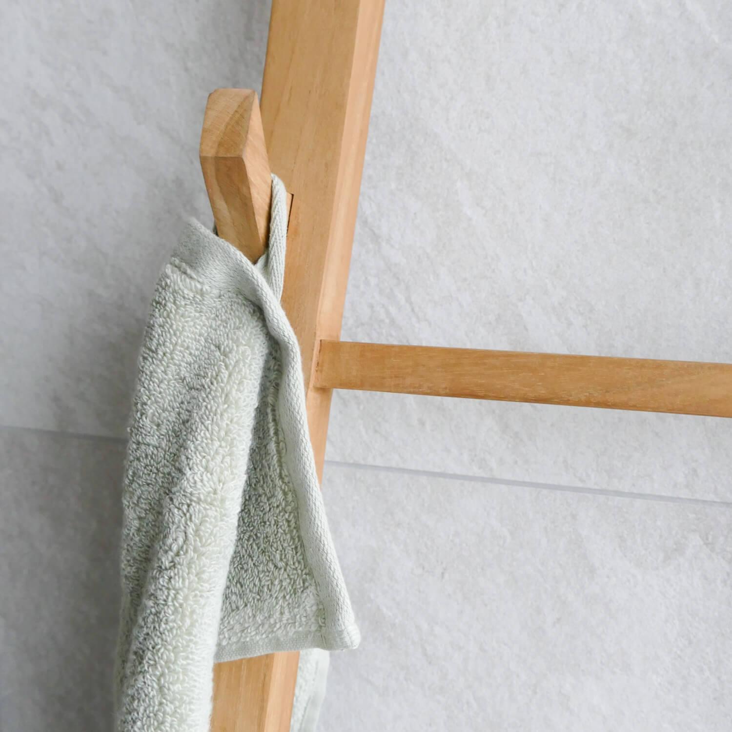 Holz Handtuchleiter im Detail
