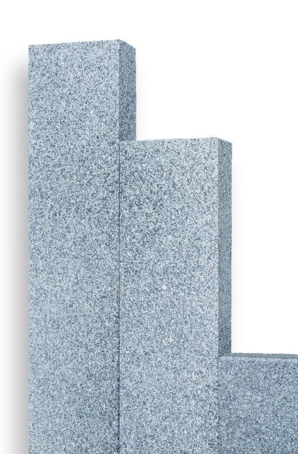 Granit Stele Silver gestrahlt