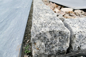 Kopansicht Granit Kantenstein