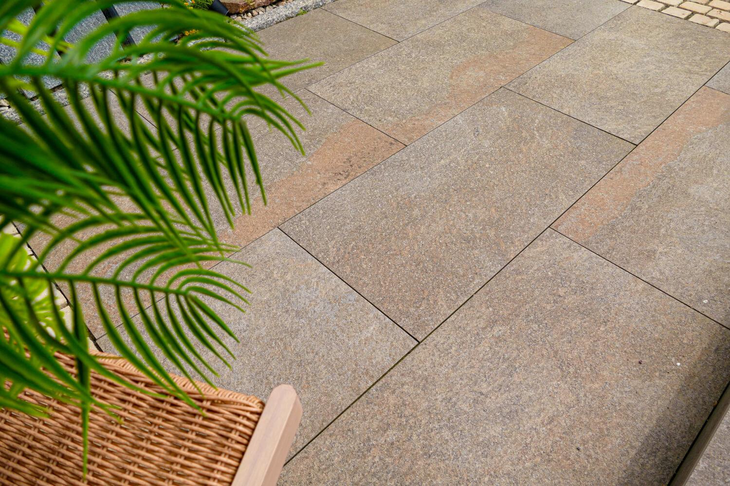 pureto® Porphyr Classic Feinsteinzeug Terrassenplatte