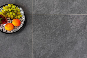 Natursteinoptikplatten im Kreuzverband