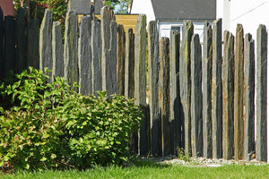 Schiefer Stelen Mikado