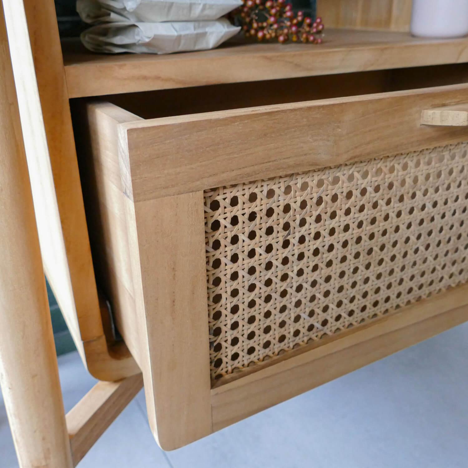 Rattanschublade des Badschränkchens Mabel