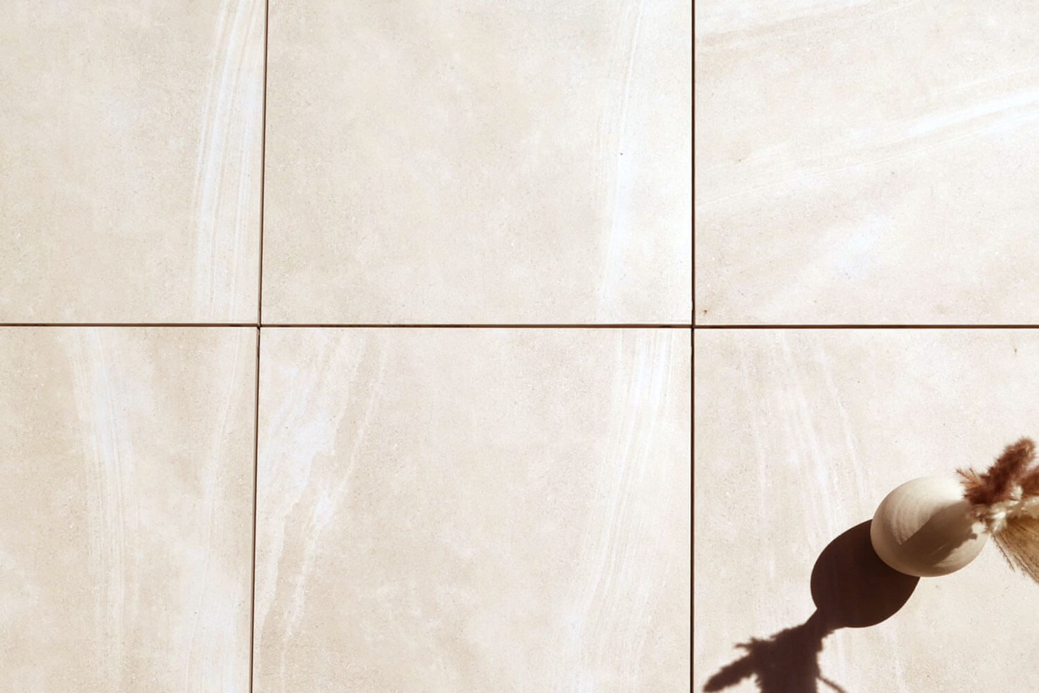Terrassenplatten aus Keramik in Steinoptik Karibikbeige