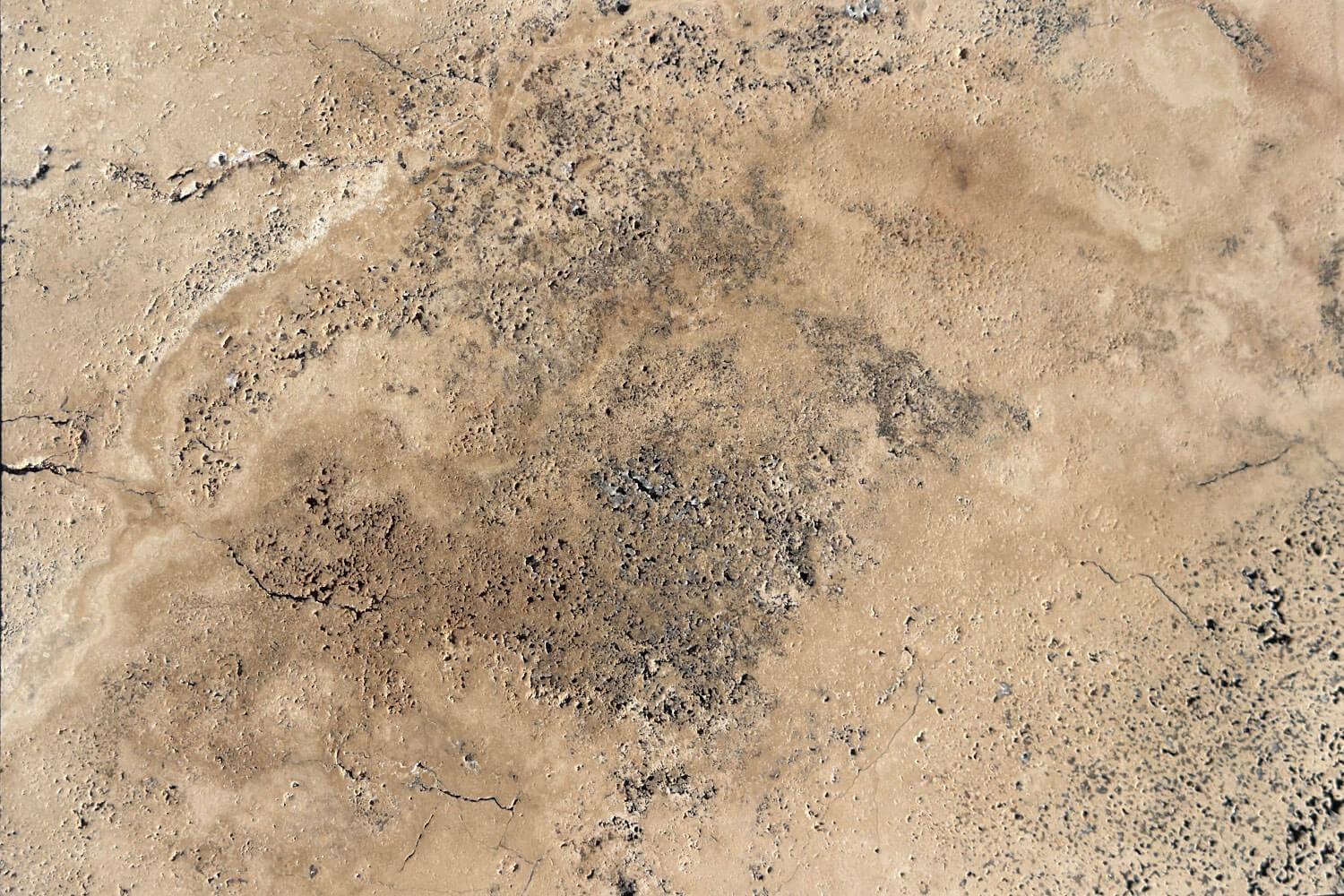 Terrassenplatten Naturstein Travertin Country 91,5x61 cm Detail Oberfläche beige braun