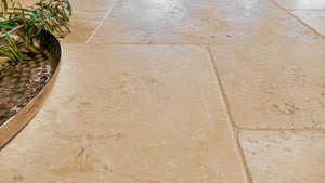 Kalksteinfliesen Travertin