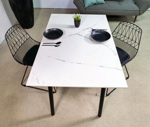 Tisch Marmoroptik weiß 130 cm