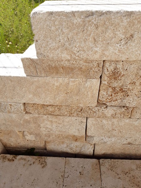 Travertin Medium Mauersteine | 3 Schichthöhen | doppelseitig getrommelt