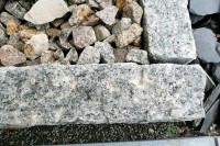 Granit Rasenkantensteine